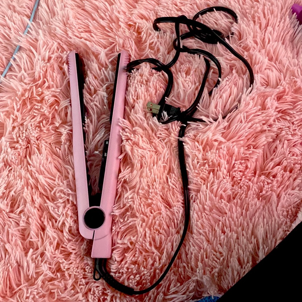 Revlon Hair Straightener